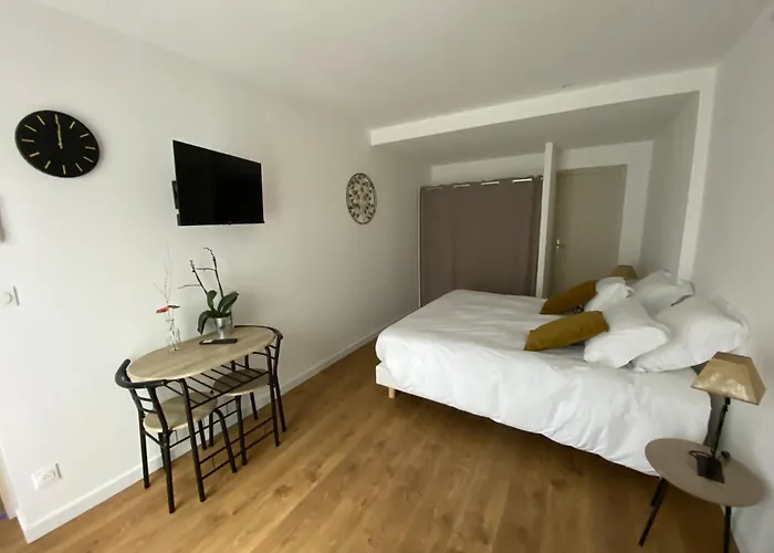 L Auvetia 150 Circuit 24 H *